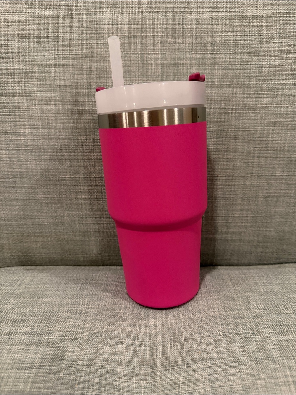 Stanley Hot Pink 20 oz. FlowState insulated tumbler - Picture 2 of 6